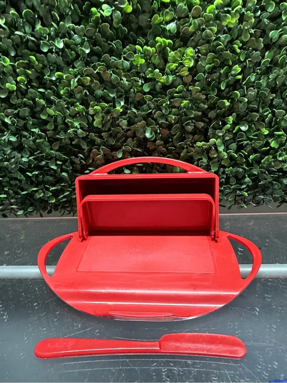 Butterie Butter Red Butter Keeper with Spreader